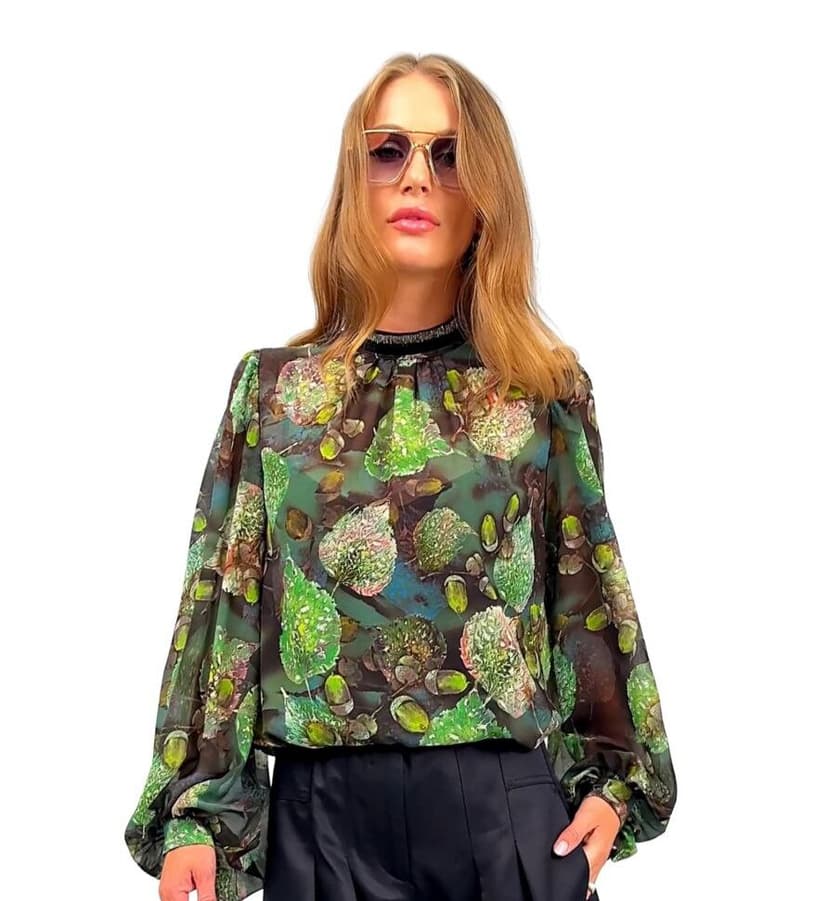 Chiffon blouse with exclusive print