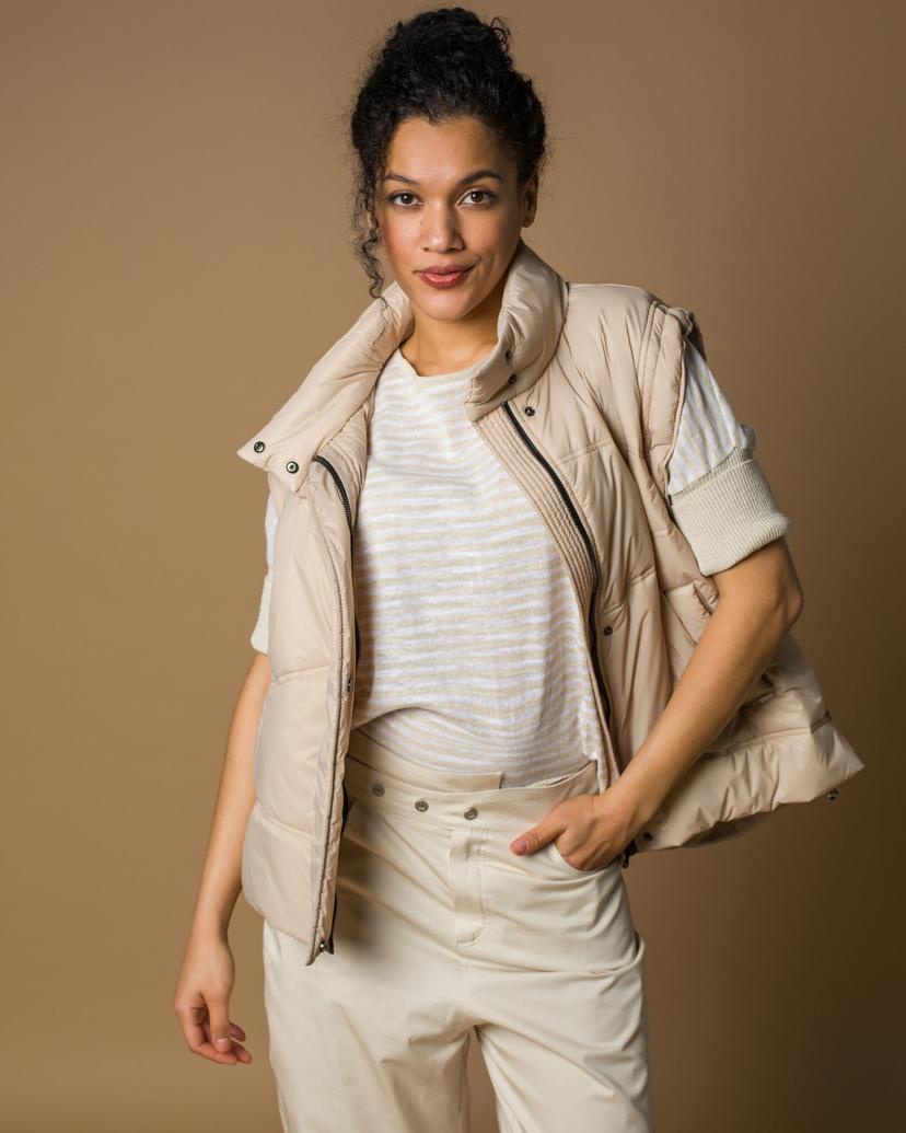 Quilted vest with adjustable fit – padded outerwear layer